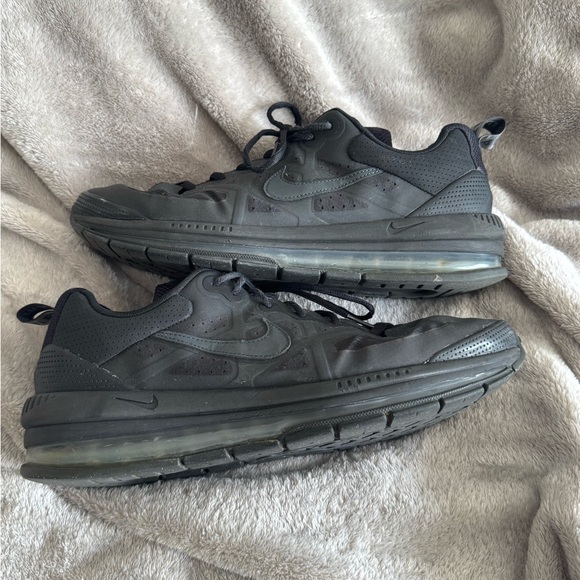 Nike Mens Air Max Genome CW1648 001 Triple Black Size 13 - Picture 5 of 7